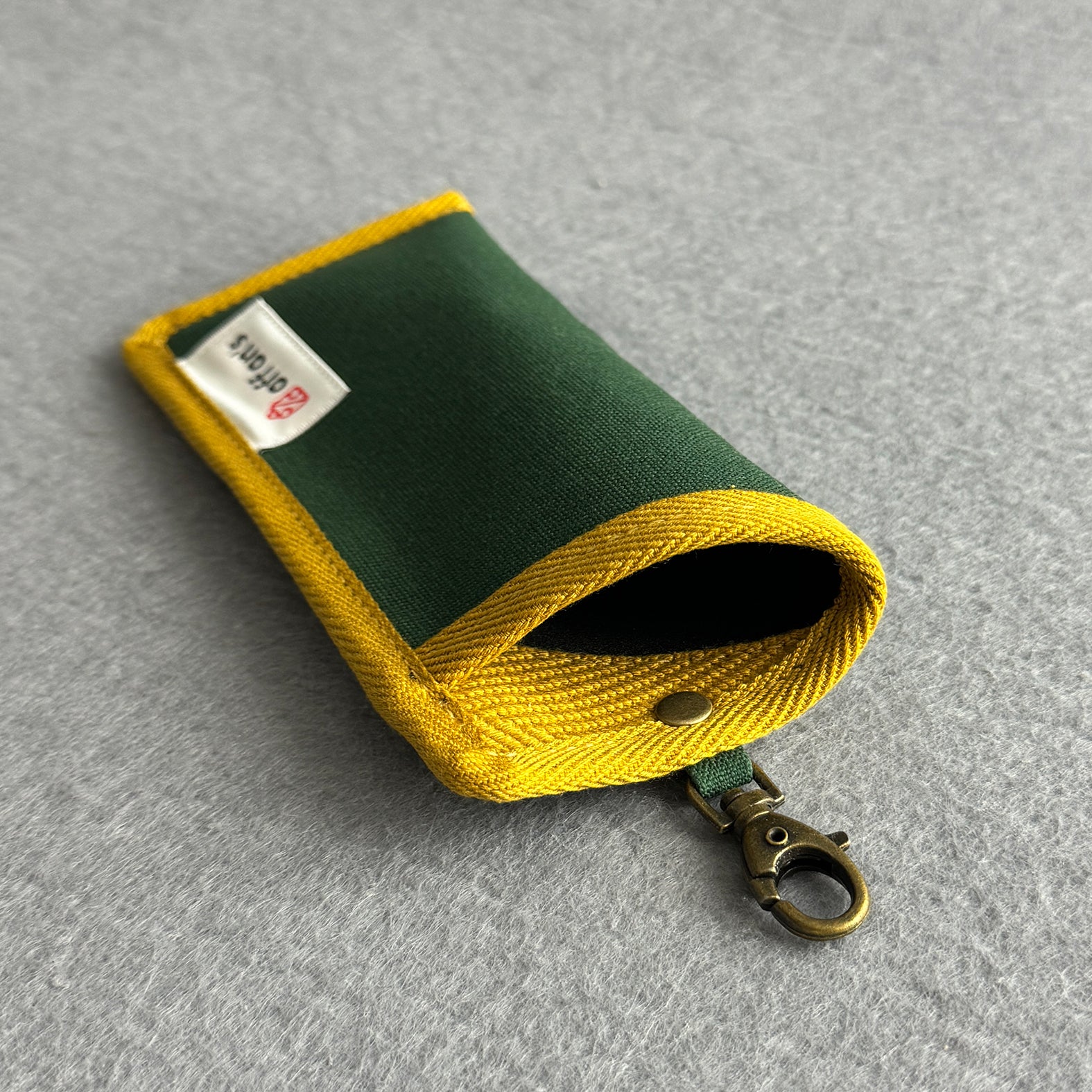 フックピック眼鏡ケース