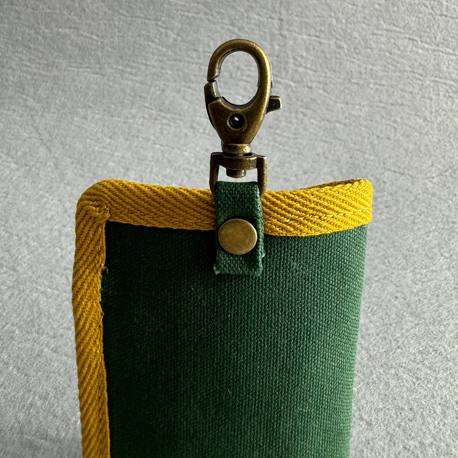 フックピック眼鏡ケース