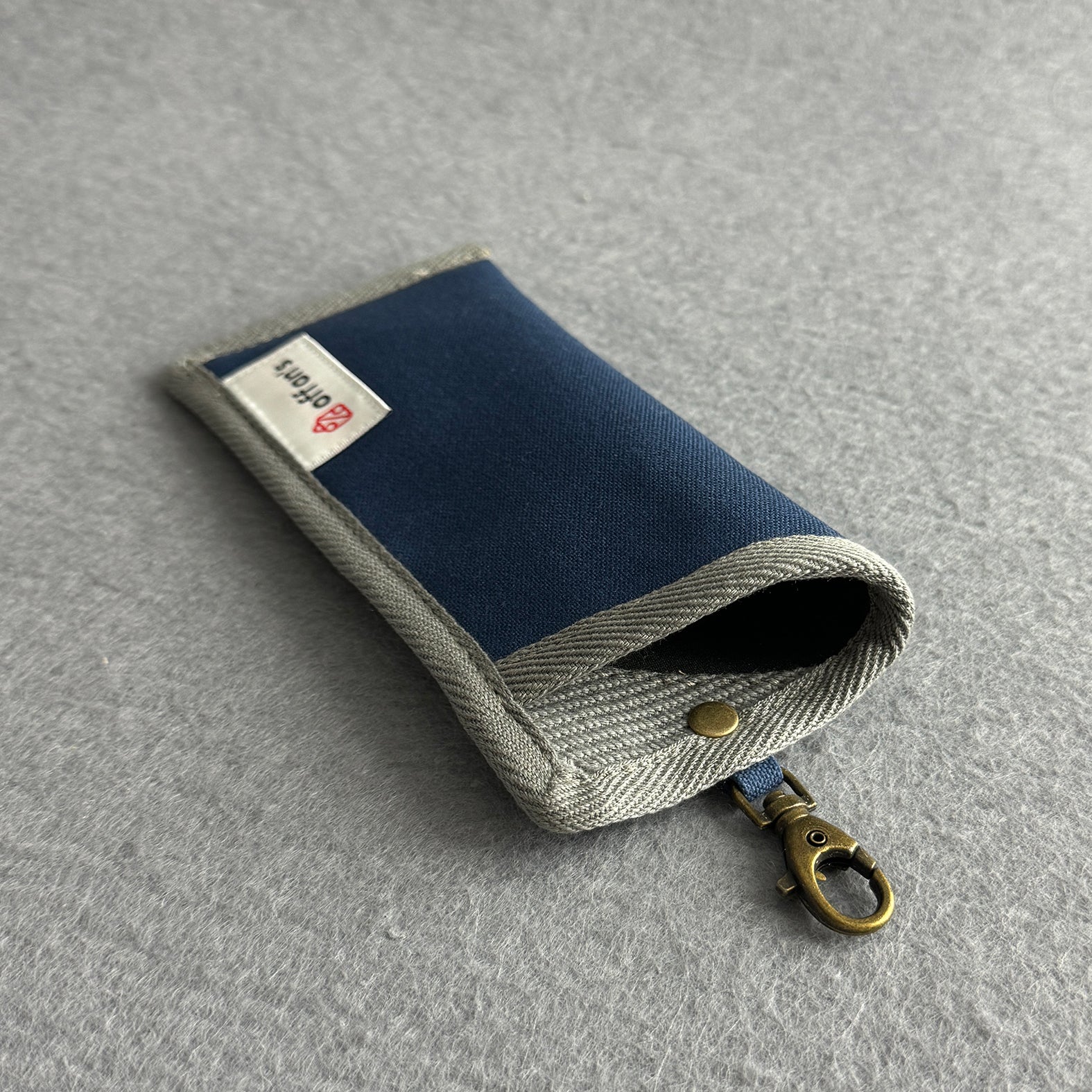 フックピック眼鏡ケース