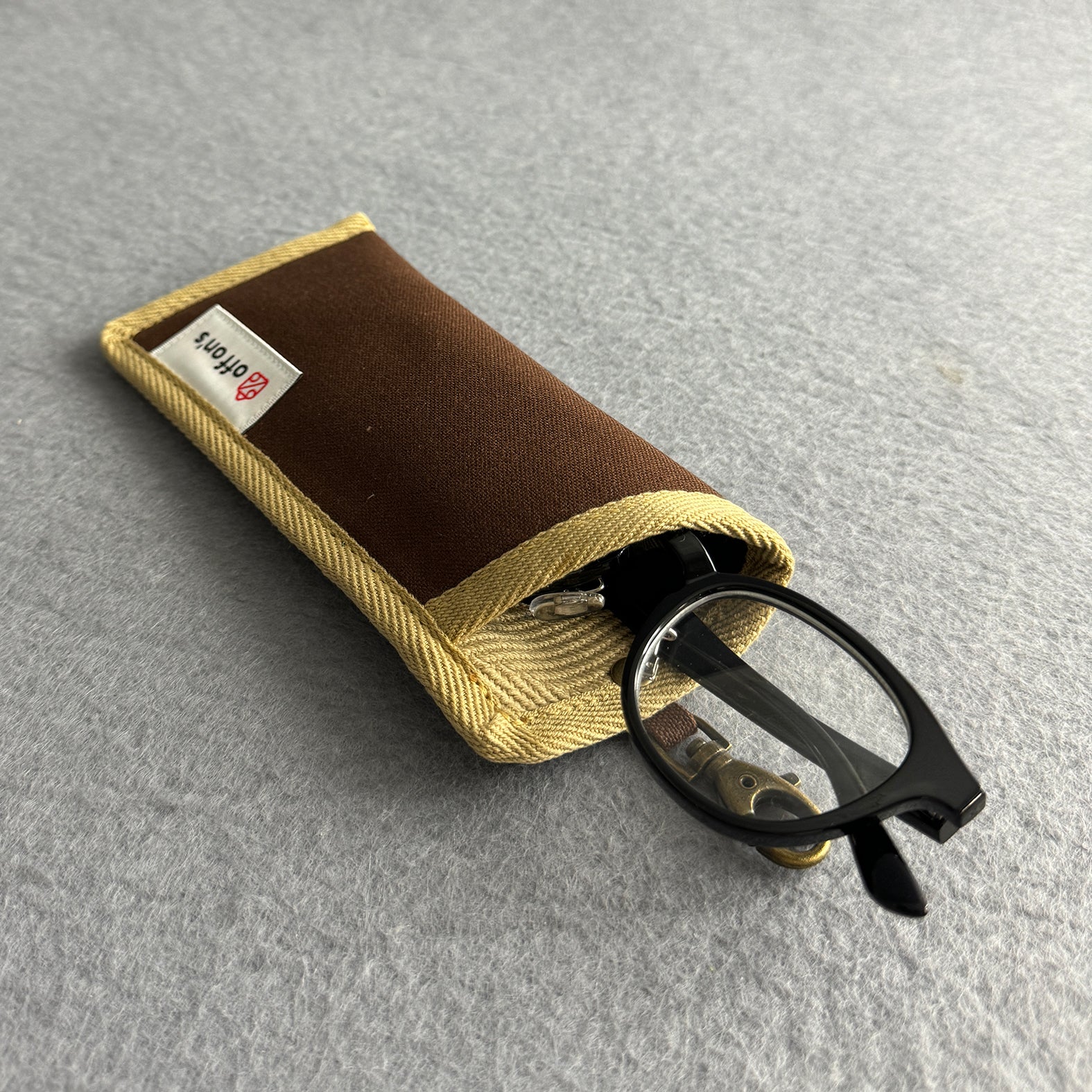 フックピック眼鏡ケース