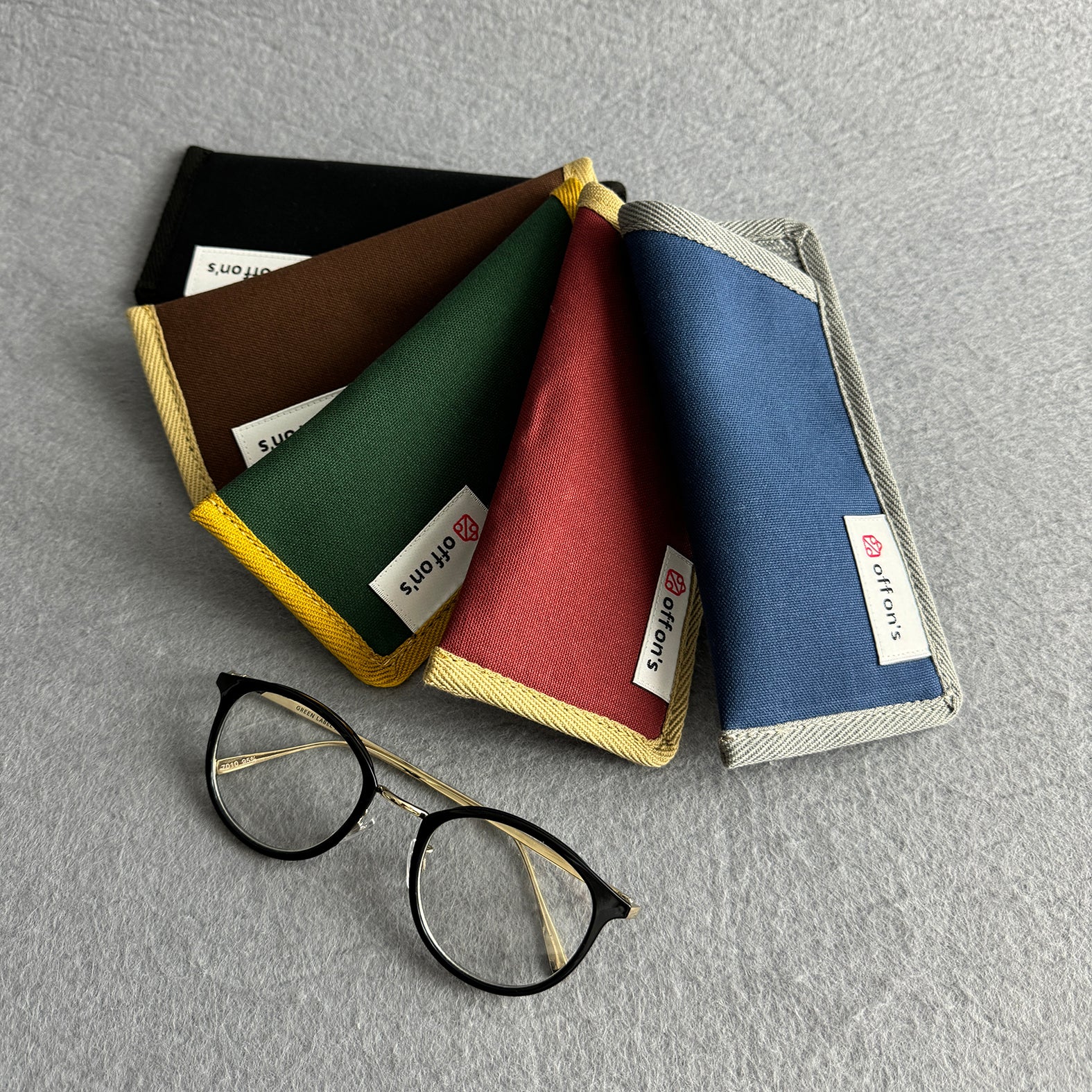 フックピック眼鏡ケース